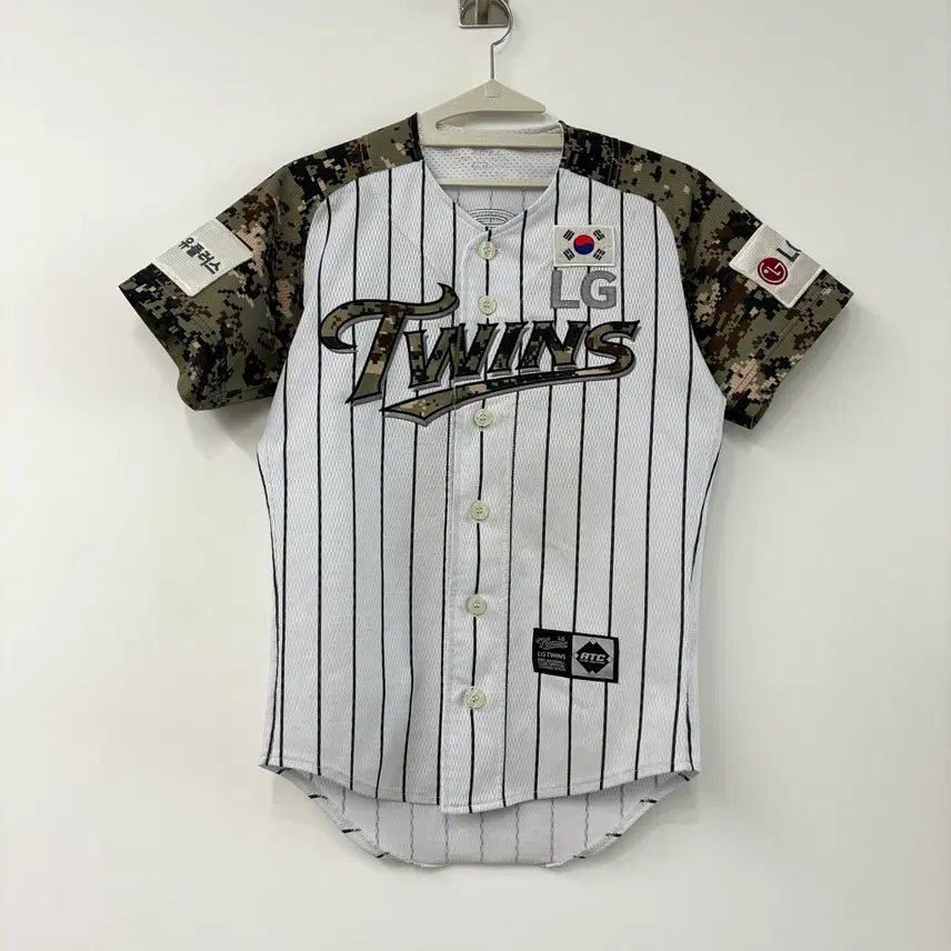 [BUNJANG] LG Twins Chae Eun-seong Signed Military Edition Jersey / LG트윈스 채은성 마킹 선수 싸인 밀리터리 에디션 유니폼