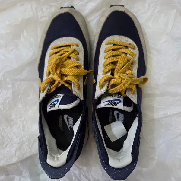 [BUNJANG] Nike Undercover Daybreak Obsidian Gold Sneakers / 나이키 언더커버 데이브레이크 옵시디언골드