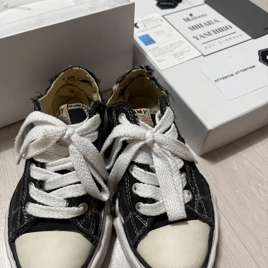 [BUNJANG] Maison Mihara Yasuhiro Peterson OG Low Top Sneakers Size 38 / 미하라 야스히로 피터슨 OG 급처 38