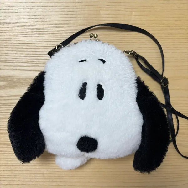 [BUNJANG] Universal Studios Japan Limited Edition Snoopy Coin Purse Bag / 유니버셜스튜디오 재팬 한정 usj 스누피 가마구치 가방 스누피 가방