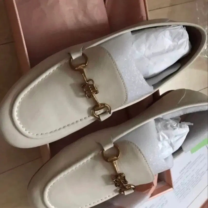 [BUNJANG] TATA Women's Leather Flats Size 225 / 여성단화225