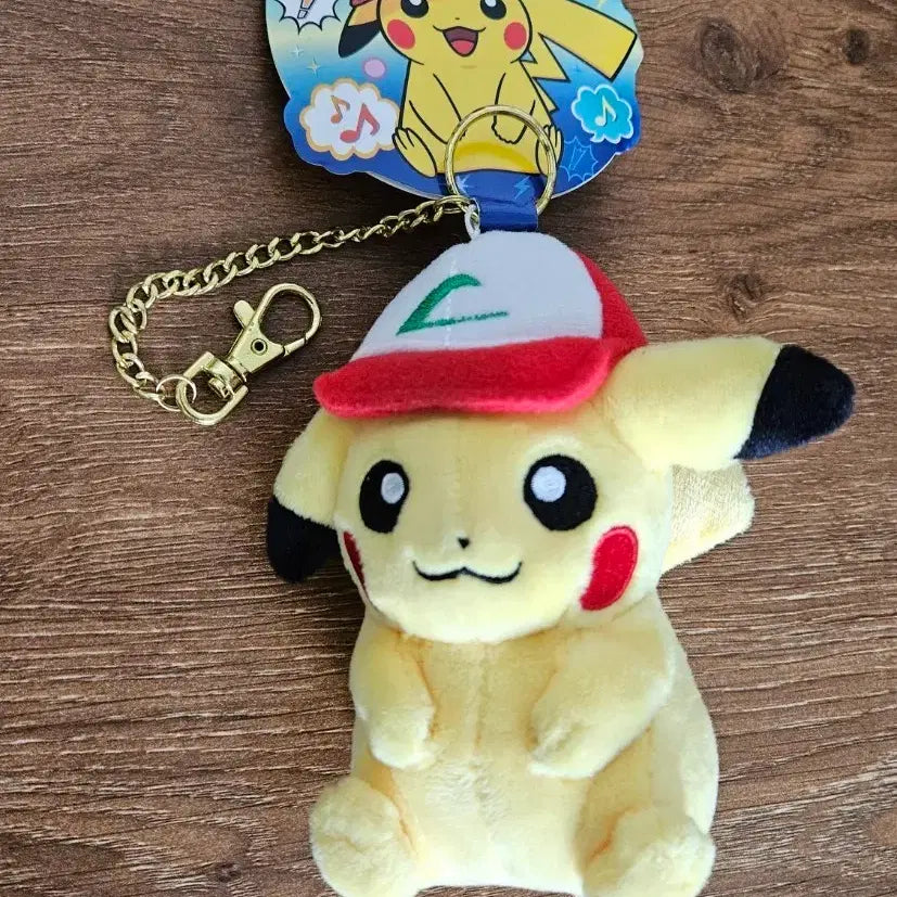 [BUNJANG] Pokemon Center Ash's Hat Pikachu Mascot Doll Keychain / 포켓몬센터 극장판 지우 모자 피카츄 마스코트 인형 키링