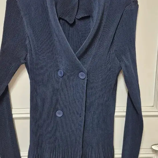 [BUNJANG] Pleated Hem Cardigan Navy M / 주름 기디건 M