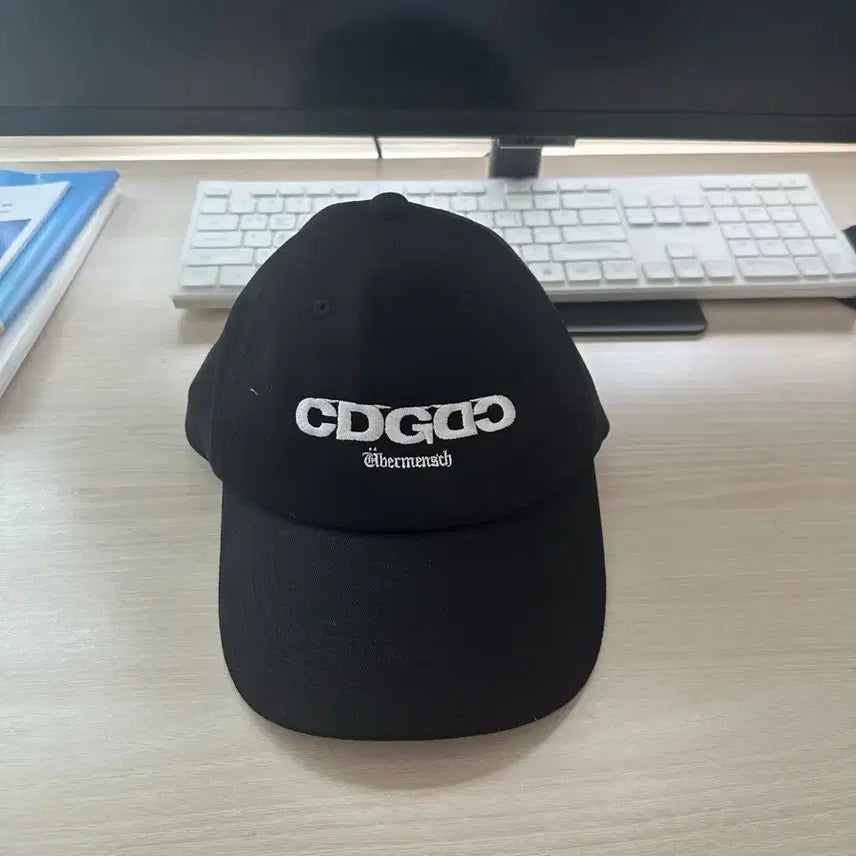 [BUNJANG] G-Dragon CDG Collaboration Cap / 지드래곤 CDG 콜라보 모자 팔아요