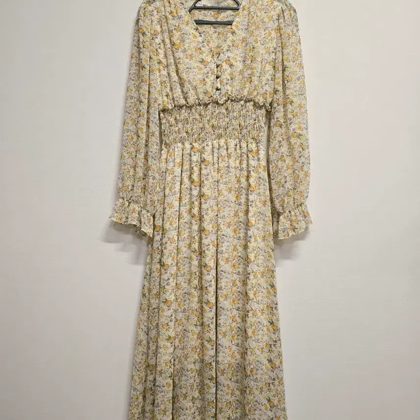 [BUNJANG] Olive de Olive V-Neck Chiffon Long Dress / 올리브대올리브 브이넥 쉬폰 롱 원피스
