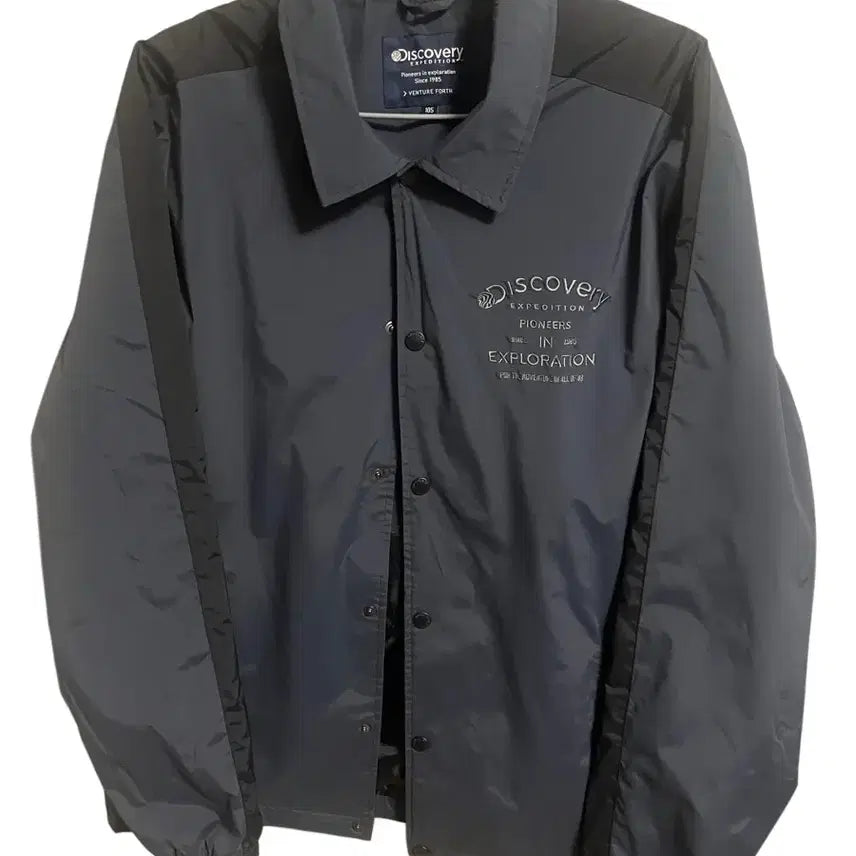 [BUNJANG] Discovery Expedition Color Block Coach Jacket / [105]디스커버리 백면로고 컬러블럭 코치자켓