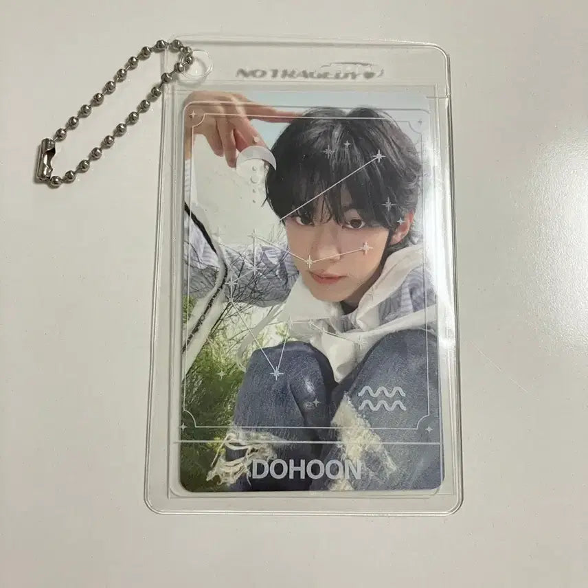 [BUNJANG] TWS Dohoon Weverse POB Cat Ear Photocard / 투어스 도훈 위버스 특전 고양이 귀 포카