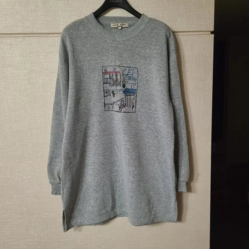 [BUNJANG] Japanese Vintage Cat Printing Long Sleeve Sweatshirt - Gray / 일본 빈티지 고양이 프린팅 긴팔 맨투맨 기모 티셔츠 그레이 모리걸 마루