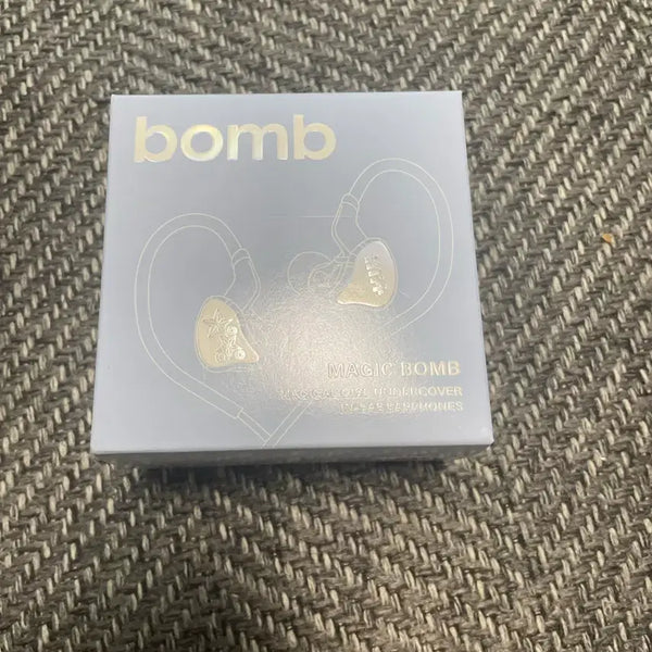 [BUNJANG] ILLIT 'Bomb' Album / Bomb 아일릿 앨범