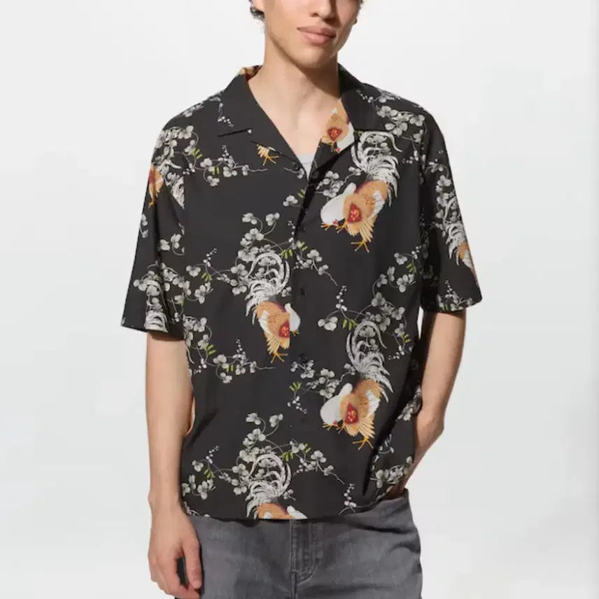 [BUNJANG] Uniqlo Open Collar Shirt Itzakuchu XL / [유니클로] 오픈카라셔츠 이토 자쿠추(XL)