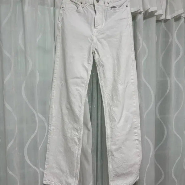 [BUNJANG] Zara White Straight Fit Denim Pants / 자라 화이트 데님 팬츠