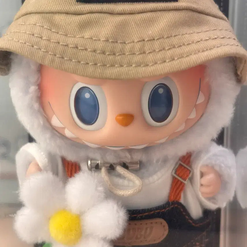 [BUNJANG] Love Booth Spring Edition Plush Toy / [급처] 봄에 피는 라부부