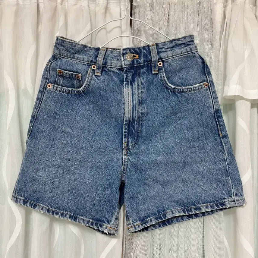 [BUNJANG] Zara Denim Shorts / 자라 데님 반바지