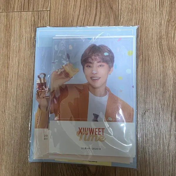 [BUNJANG] EXO Xiumin Shuweet Time Calendar / 엑소 시우민 슈윗타임  달력