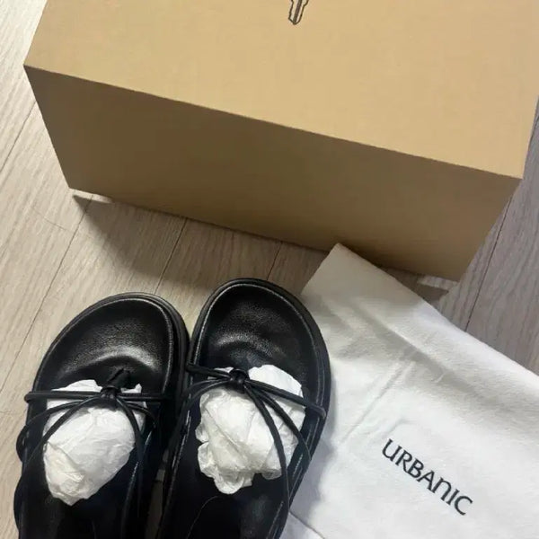 [BUNJANG] Urbanic 30 Solenne Slippers Size 36 / 얼바닉30 솔렌느 슬리퍼 36사이즈