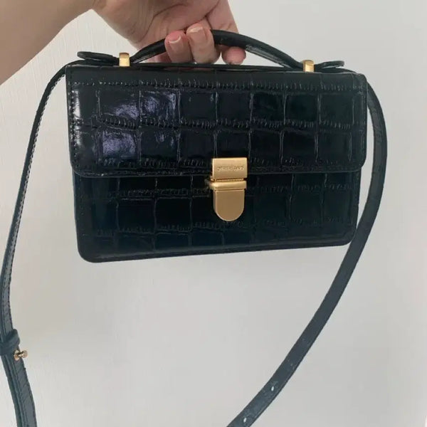 [BUNJANG] OTHER AND Crocodile Pattern Cowhide Leather Convertible Bag / 아더앤드 소가죽가방 메신저백 크로스백 벨트백