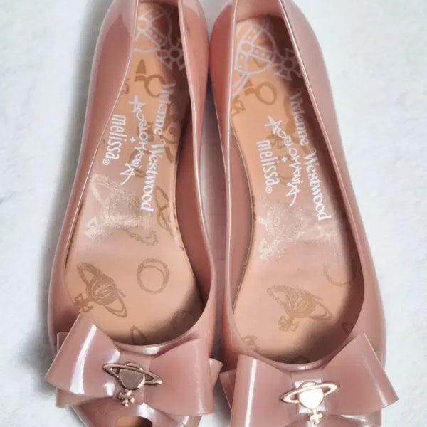 [BUNJANG] Vivienne Westwood Melissa Orb Ribbon Flat Shoes Pink / 비비안웨스트우드 멜리사 플랫 슈즈 orb 리본 핑크 히메갸루 라떼갸루