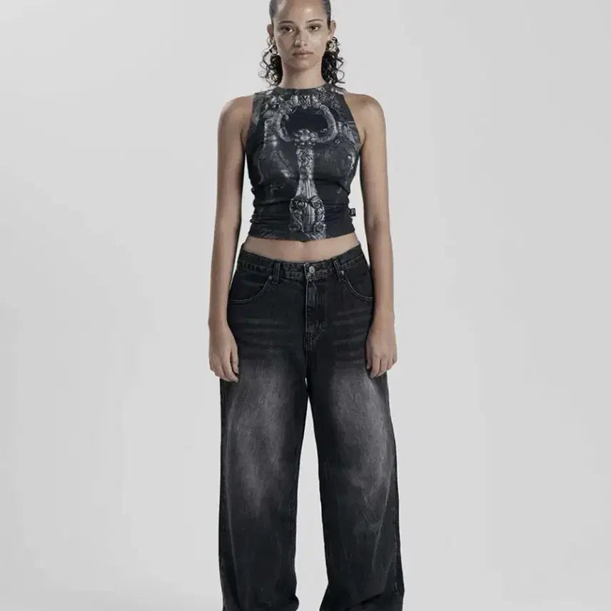 [BUNJANG] ODEUR Deva Sleeveless Top / 오도어 Deva sleeveless