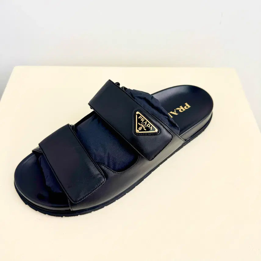 [BUNJANG] Prada Napa Leather Slide Sandals Black Size 41 - New / 프라다 나파 가죽 슬라이드 샌들 (블랙/41사이즈) - 새제품
