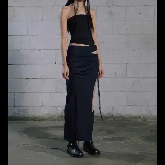 [BUNJANG] BOHEMSEO Curved Slit Skirt Size 1 / 보헤미안서울(BOHEMSEO) - curved slit skirt (1)