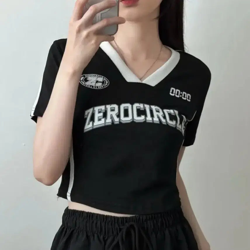 [BUNJANG] V-Neck Cropped Short Sleeve T-Shirt Glam Fit / 브이넥 크롭 반팔티셔츠 Y2K 글램핏