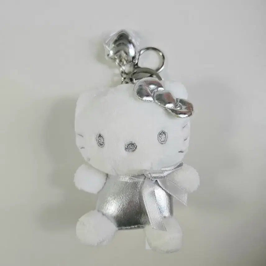 [BUNJANG] Sanrio Hello Kitty Plush Charm Silver / 산리오 헬로키티 인형 키링 실버