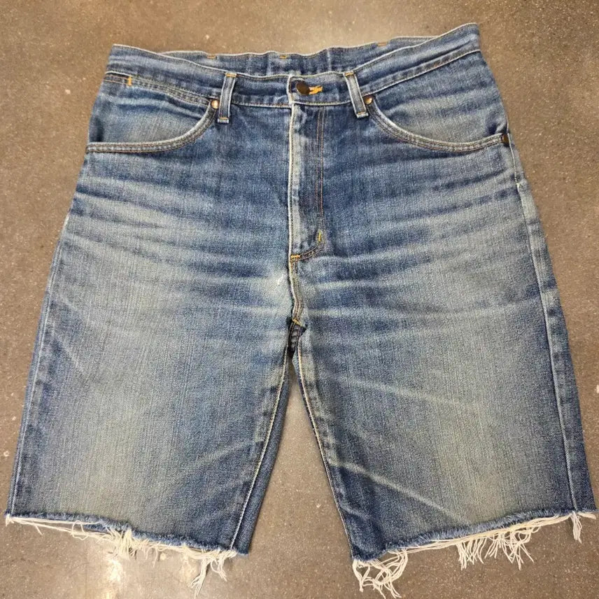 [BUNJANG] Wrangler 90s Made in Japan Denim Shorts / 랭글러 90s Made in Japan 데님 쇼츠 청반바지