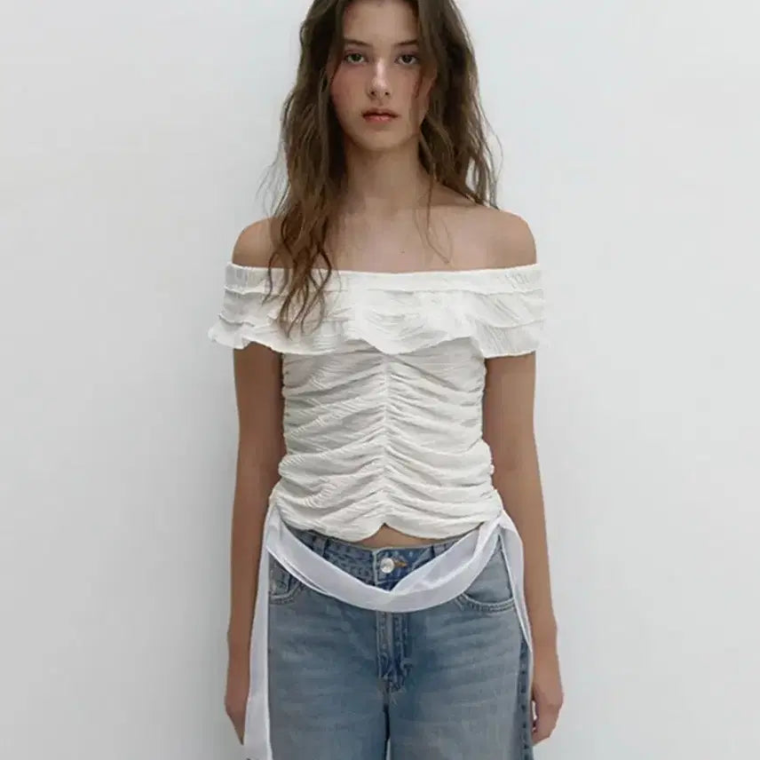 [BUNJANG] Asura Frill Off-Shoulder Top / 아수라 프릴 오프숄더