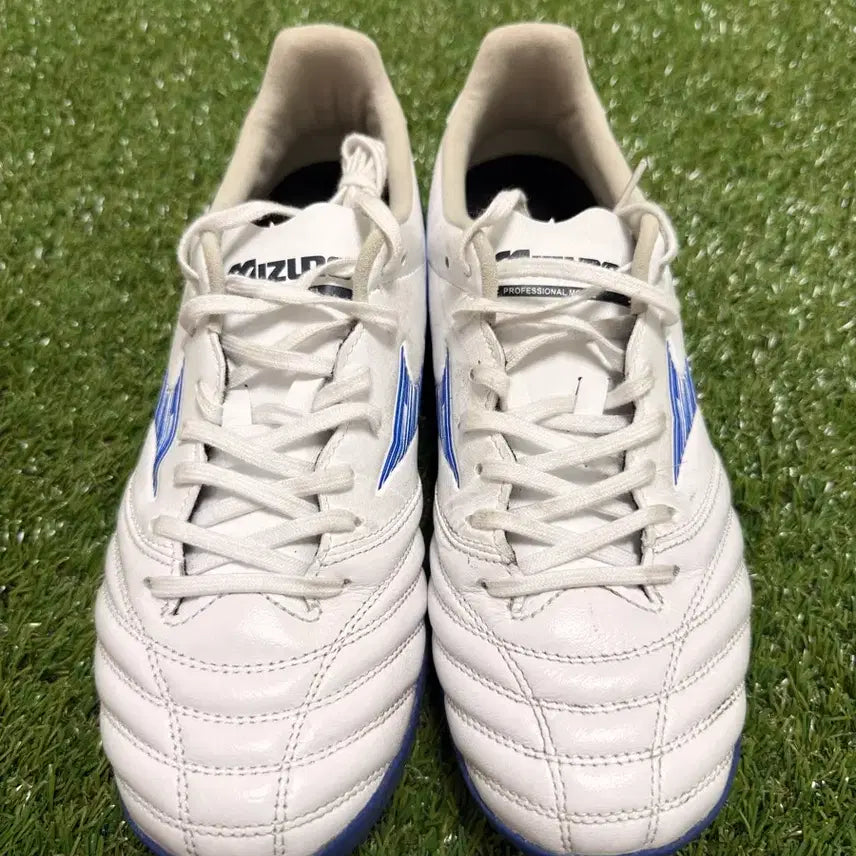 [BUNJANG] Mizuno Morelia Neo IV Pro AS TF Soccer Cleats (250mm) / 미즈노 모렐리아 네오4 프로 asTF(250)