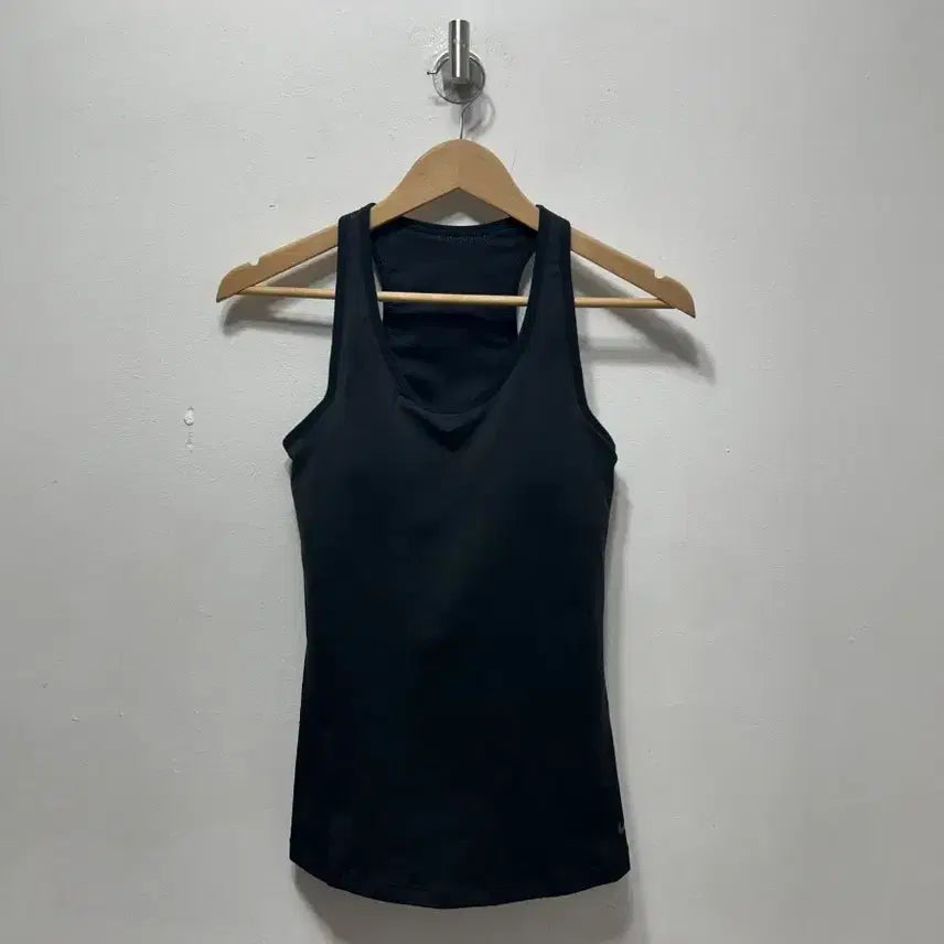 [BUNJANG] Nike Women's Dri-FIT Sleeveless Top - Black (M) / 나이키 여성 민소매 탑 블랙 M 드라이핏 여성