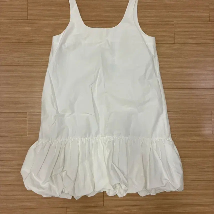 [BUNJANG] Lucky Marche White Midi Dress / 럭키마르쉐 원피스