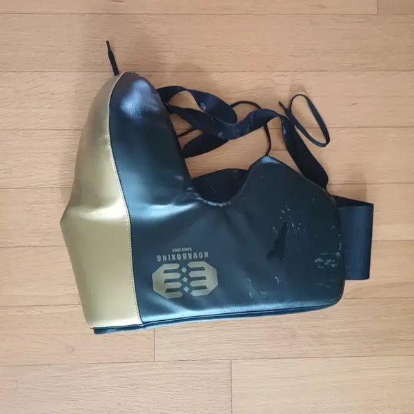 [BUNJANG] Nova Boxing Boxing Gloves, Punch Mitts, Black Gold / 노바복싱 복싱 글러브 샌드백 미트 블랙골드