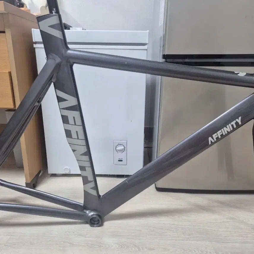 [BUNJANG] Affinity Kissena M Size Frameset / 어피니티 키세나 M사이즈 프레임셋