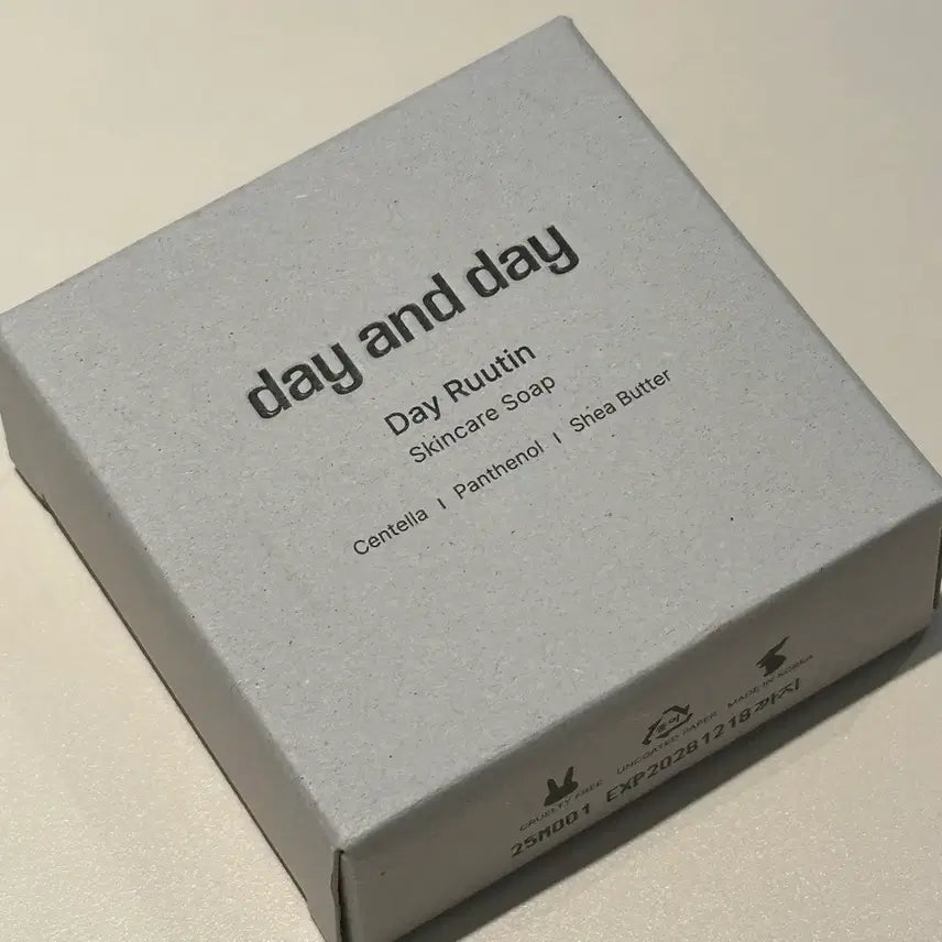 [BUNJANG] Day & Day Routine Centella Cleansing Soap for Dry Skin / 건성 클렌징비누 데이앤데이 루틴 스킨케어 비누 센텔라