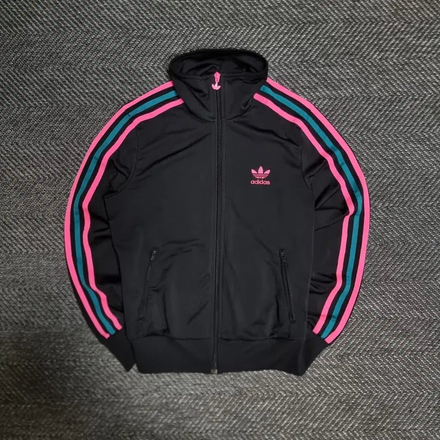 [BUNJANG] Adidas Europa Big Logo Jersey Black Pink / 아디다스 유로파 빅로고 져지 블랙 핑크