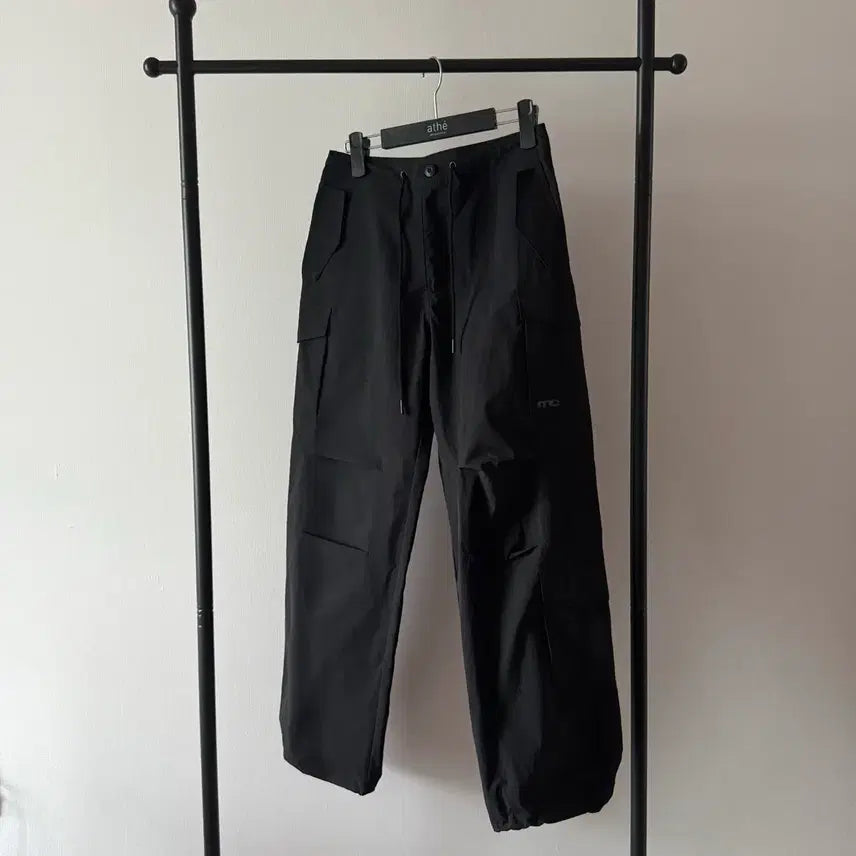 [BUNJANG] Marithe Francois Girbaud Cargo Jogger Pants Black / 마리떼 프랑소와 저버 카고 조거 팬츠 (블랙)
