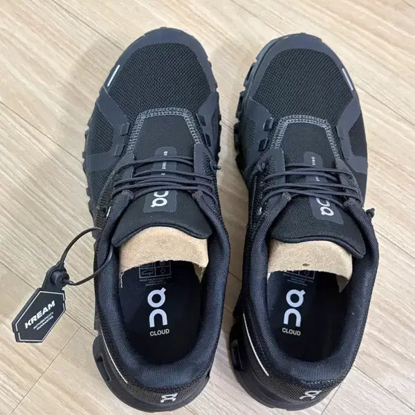 [BUNJANG] On Running Cloud 6 Cream Shoes Size 39 (250mm) / 온러닝 클라우드6 크림 새상품 39사이즈(250)