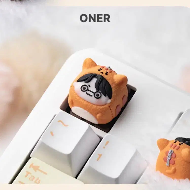 [BUNJANG] T1 Artisan Keycap Costume Mini Friends Owner 11.0 / T1 티원 코스튬미니프렌즈 아티산 키캡 오너