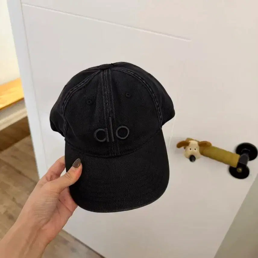 [BUNJANG] ALO Yoga Black Baseball Cap Couple Hat / 인기 상품 알로 요가 (ALO yoga) 야구모자 커플 모자