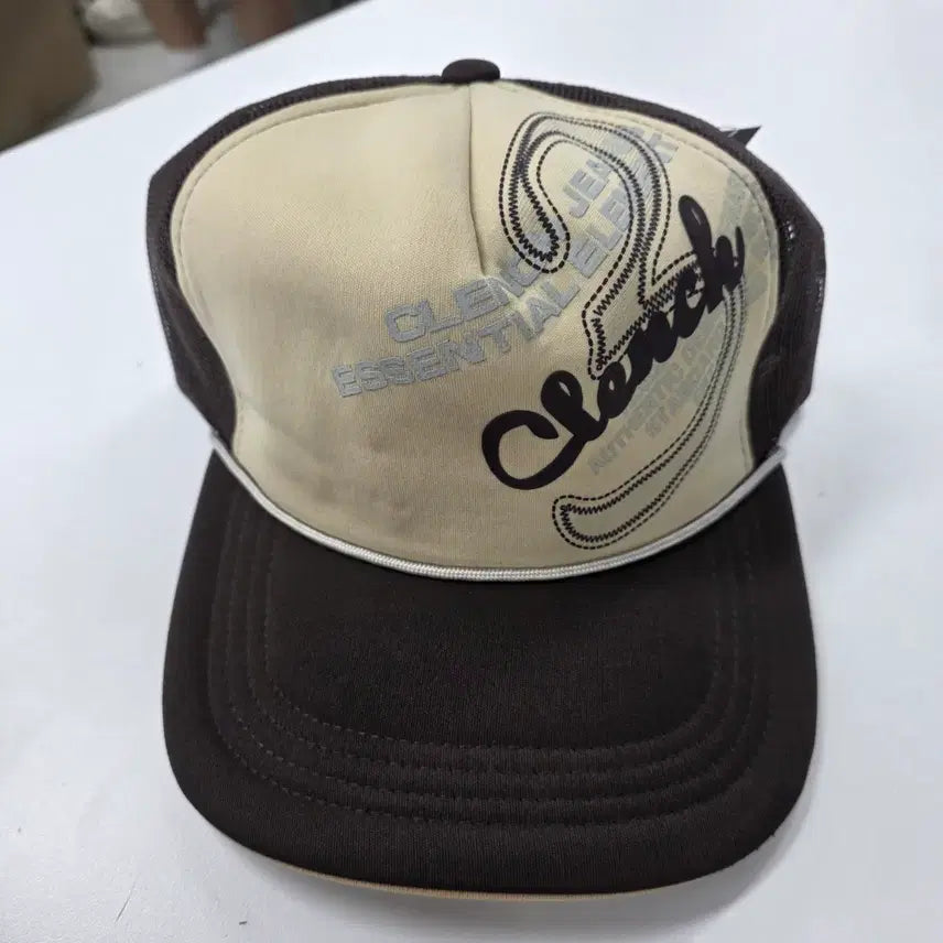 [BUNJANG] Clench Ball Cap Beige/Brown / 클렌치 볼캡 베이지/브라운