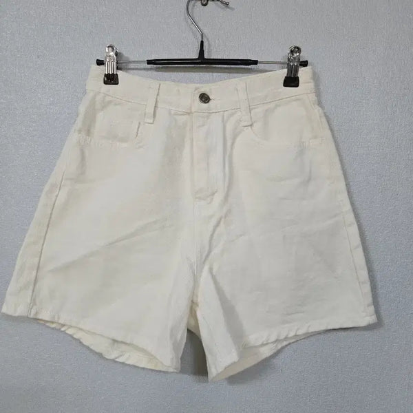 [BUNJANG] FROM HEAD High-Waisted Denim Shorts (Size S) / FROM HEAD 하이웨스트 데님 반바지 S