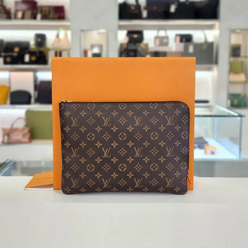 [BUNJANG] Louis Vuitton Monogram Etui Voyage MM Clutch Bag M44499 / 루이비통 모노그램 에튀 보야주 MM 클러치백 M44499