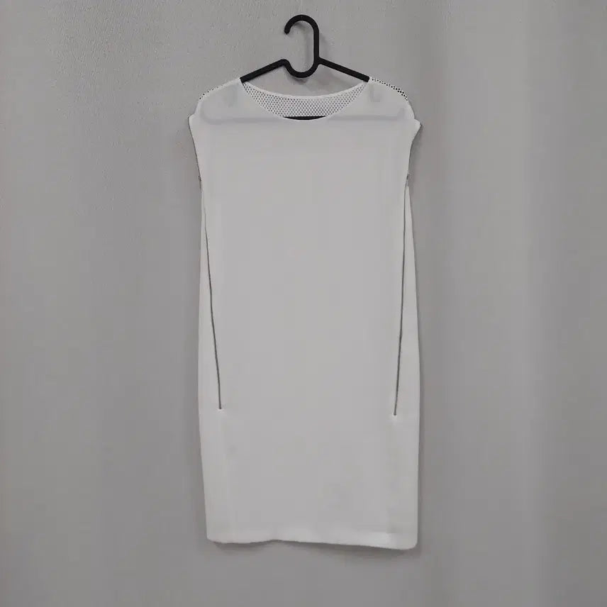 [BUNJANG] Maje Zipper Sleeveless Dress / 마쥬 지퍼 민소매 원피스