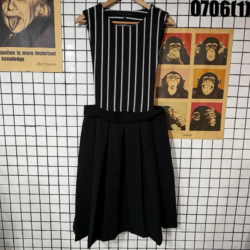 [BUNJANG] ENGLISN Striped Sleeveless Midi Dress Black L / ENGLISN 줄무늬 민소매 원피스 블랙 L