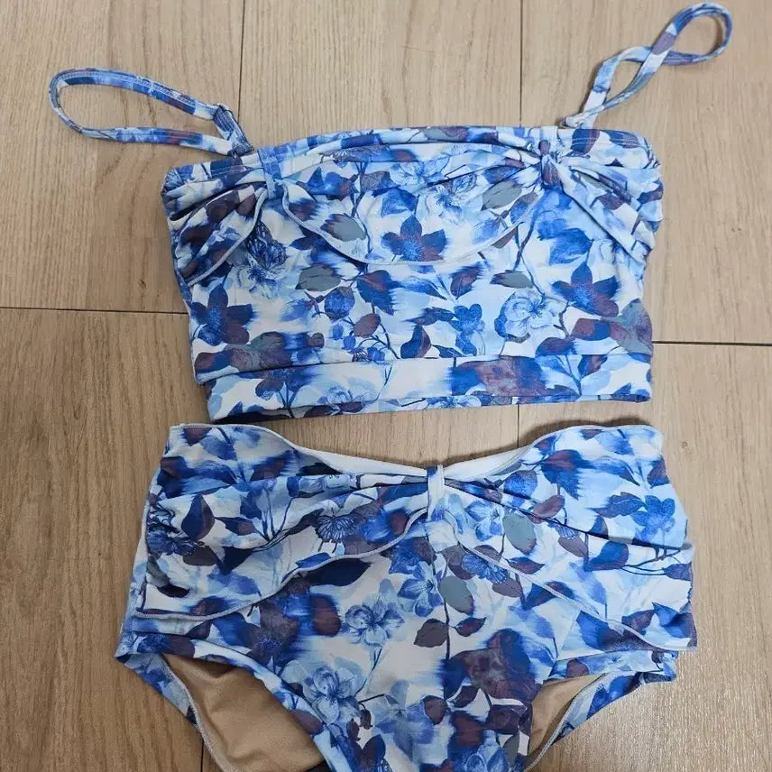 [BUNJANG] Linoms Floral Pattern Pole Dance Wear Set Size S / 린옴즈 폴웨어 세트 S