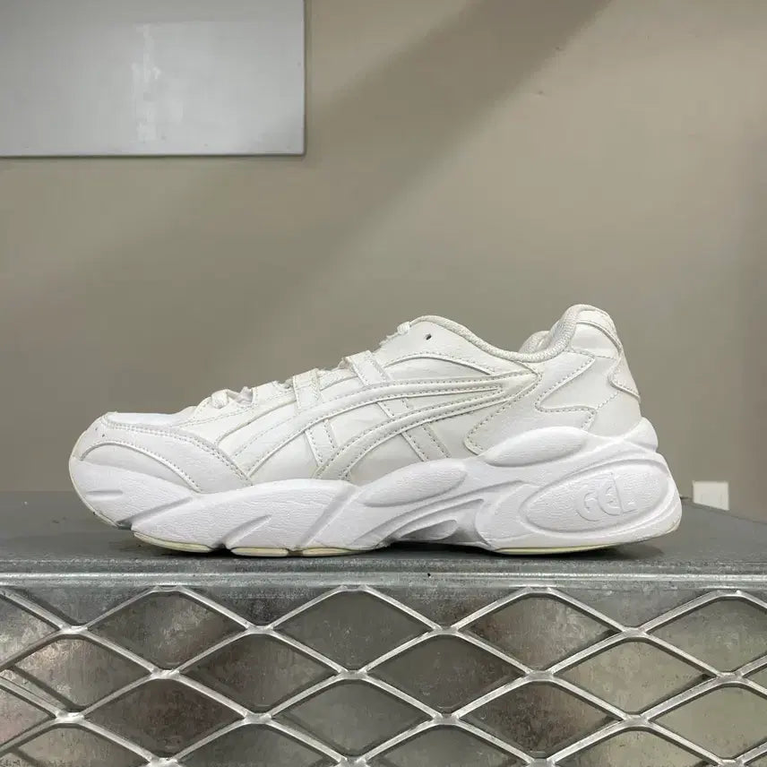 [BUNJANG] ASICS Gel-BND SL White 270 / 아식스 젤-비엔디 SL 화이트 270