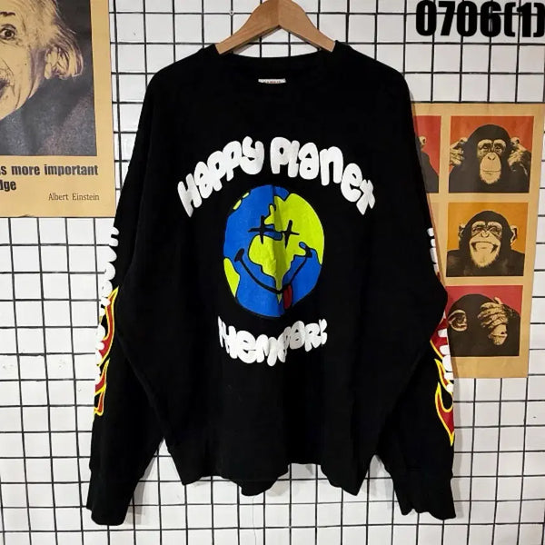 [BUNJANG] Happy Planet Earth Smile Flame Pattern Sweatshirt F / 해피플래닛 지구 스마일 불꽃 패턴 맨투맨 F