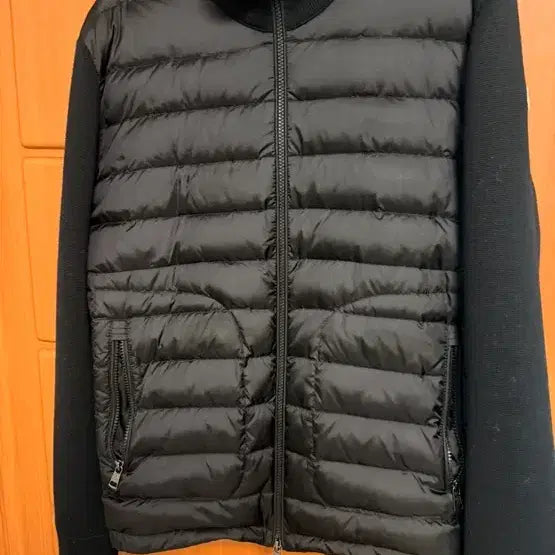 [BUNJANG] Moncler Knit Padded Jacket / 몽클레어 니트패딩 판매
