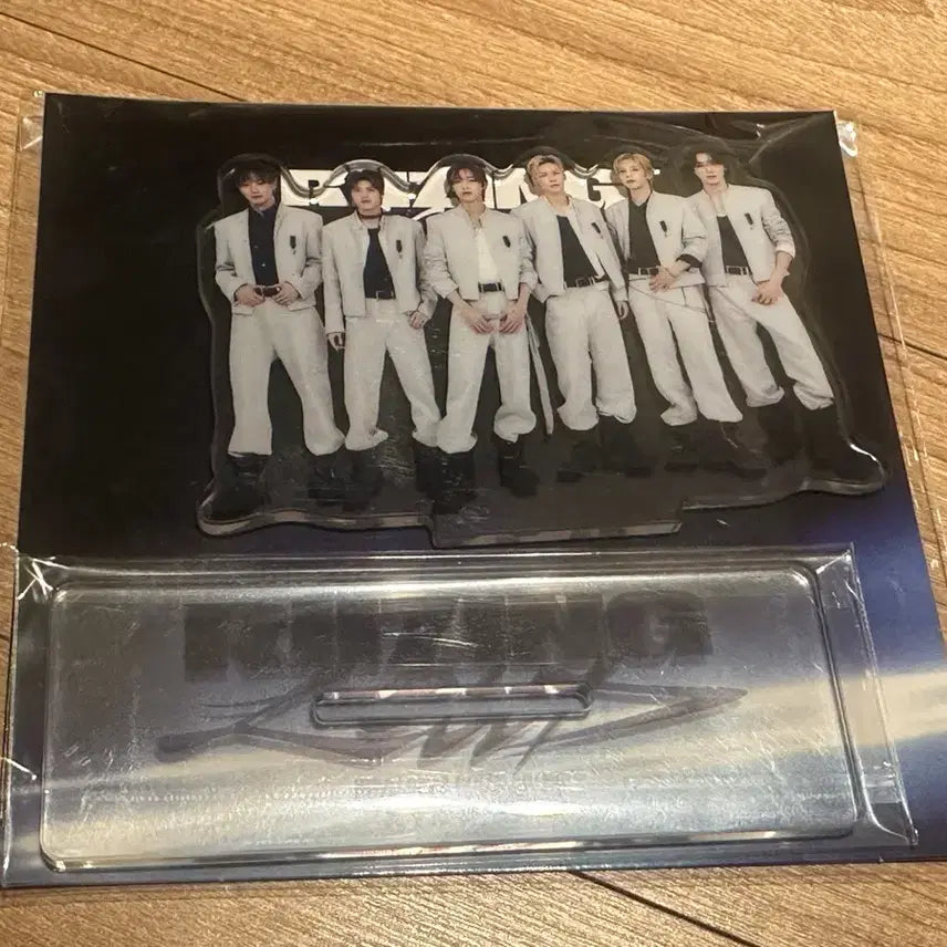 [BUNJANG] RIIZE Group Acrylic Standee Rising Loud / 라이즈 단체 아크릴 라이징 라우드