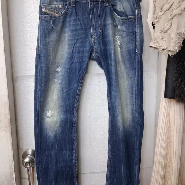 [BUNJANG] Diesel Vintage Wash Denim Jeans Size 30 / 디젤 청바지 30 사이즈 빈티지 워싱 데님